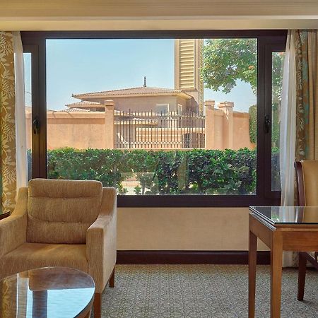 Hilton Alexandria King'S Ranch Hotel King Mariout Exterior photo A view of the hotel from a guest room