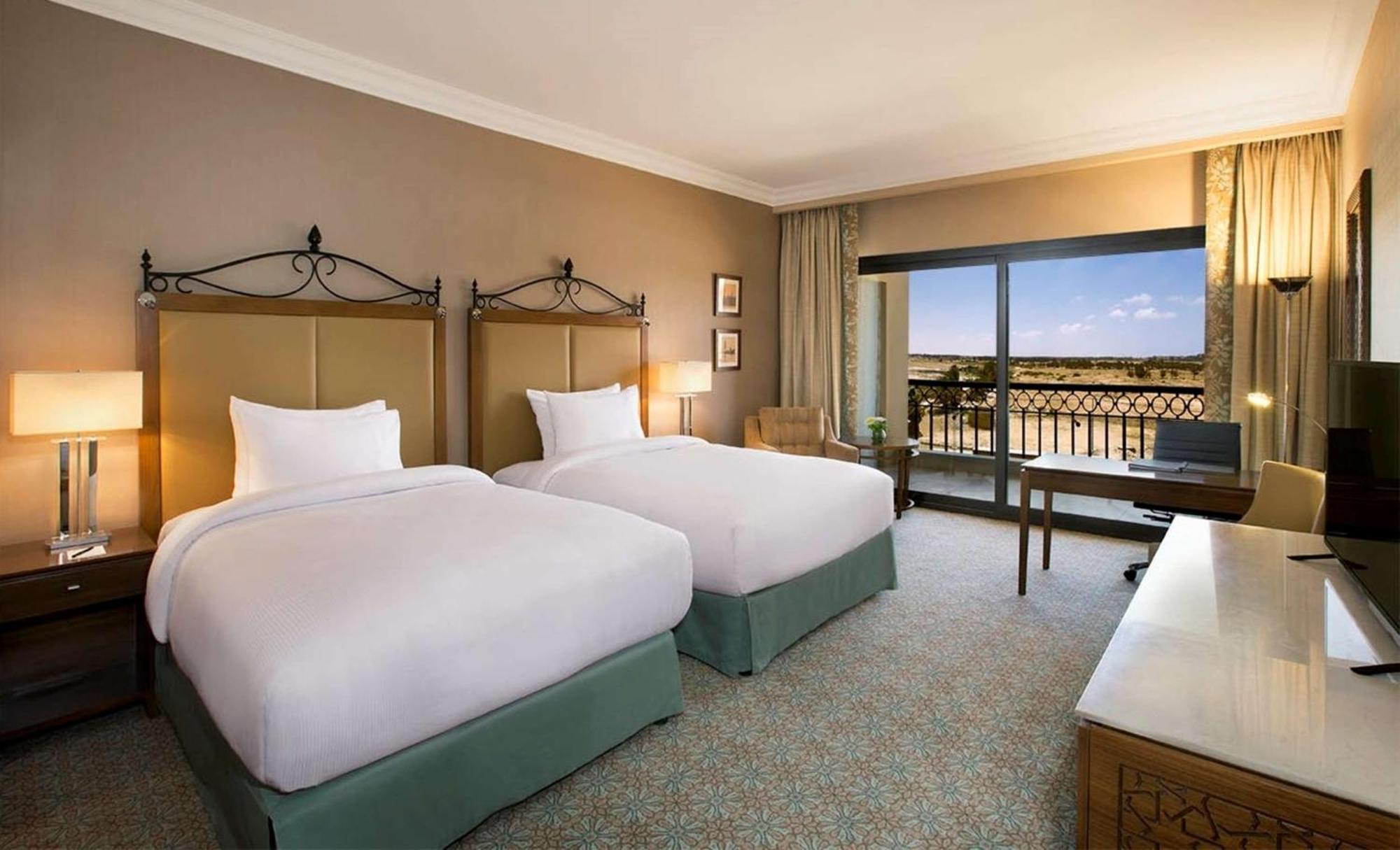 Hilton Alexandria King'S Ranch Hotel King Mariout Exterior photo Deluxe Room