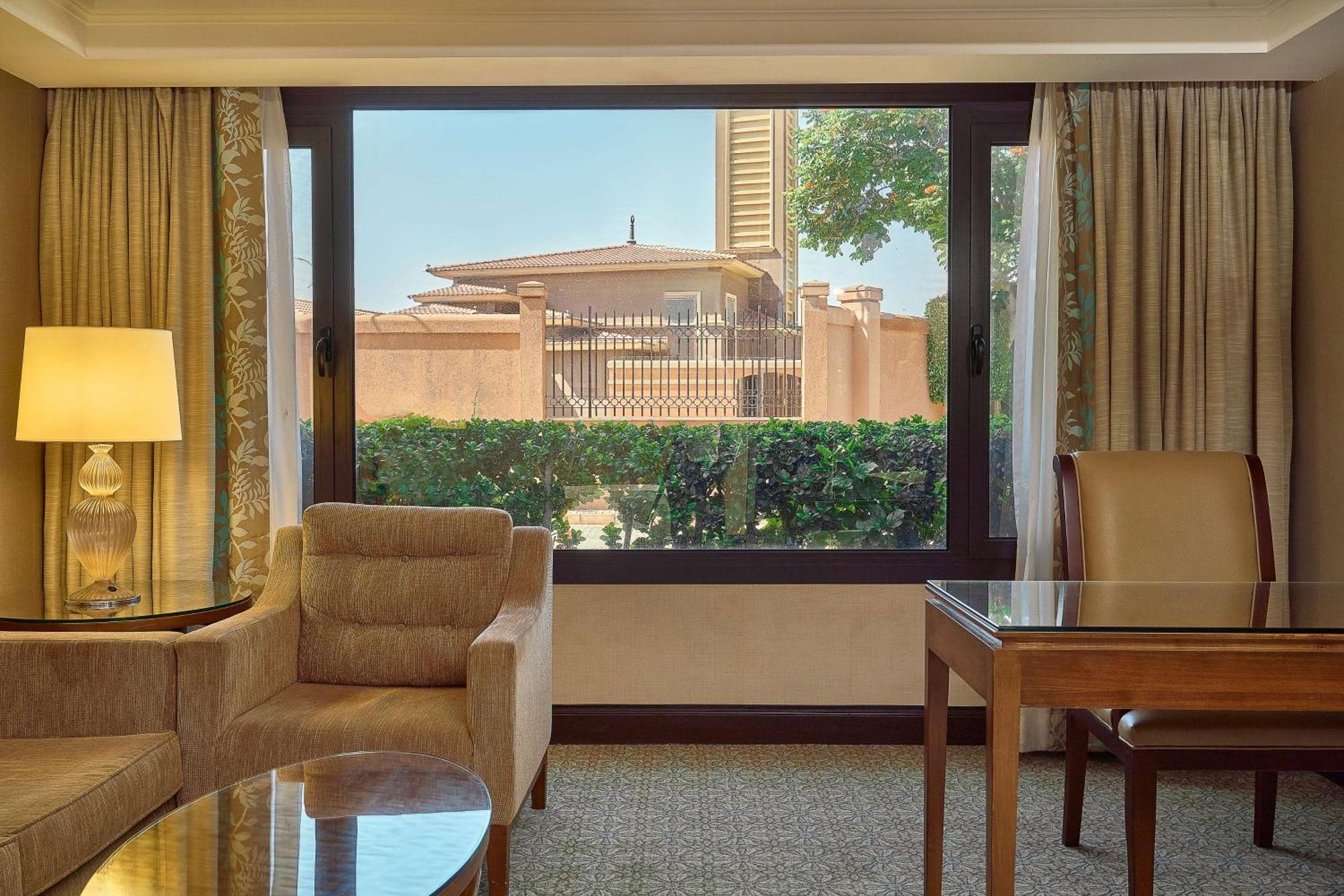 Hilton Alexandria King'S Ranch Hotel King Mariout Exterior photo A view of the hotel from a guest room